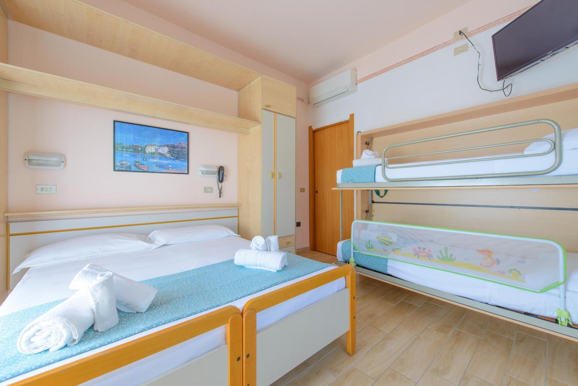 Hotel Colorado Rimini Eksteriør billede